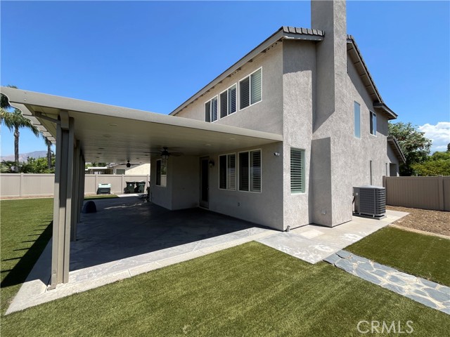 Detail Gallery Image 2 of 24 For 1431 Red Bird Ct, Redlands,  CA 92374 - 4 Beds | 3 Baths