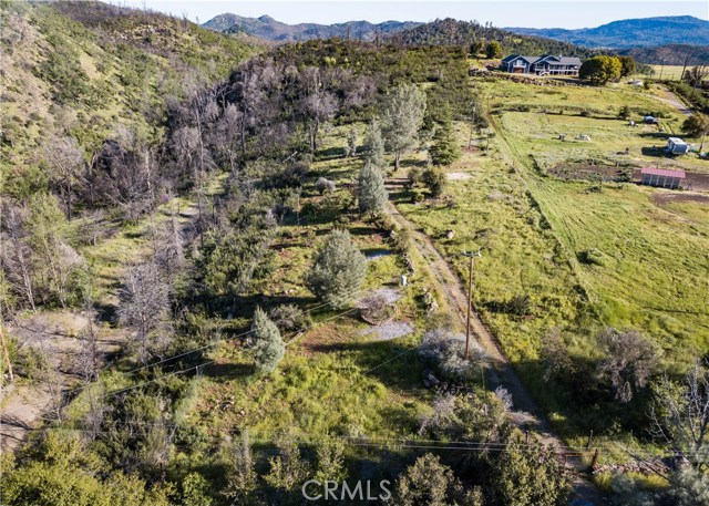 21541 Yankee Valley Road, Hidden Valley Lake CA: https://media.crmls.org/medias/3b3e4336-8f18-4348-994f-0b5f859354a3.jpg