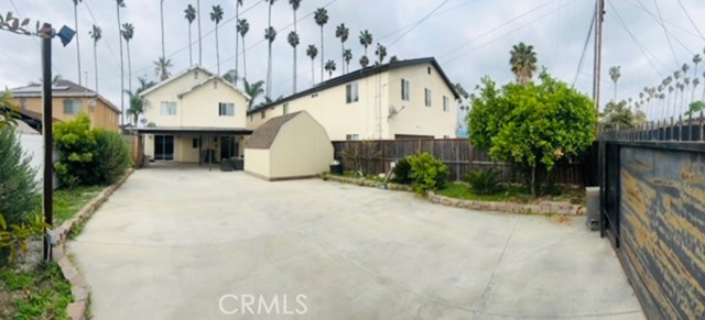1154 W 55th Street, Los Angeles CA: https://media.crmls.org/medias/3b3ee396-0984-4ad2-997e-ebbeccf43ef4.jpg