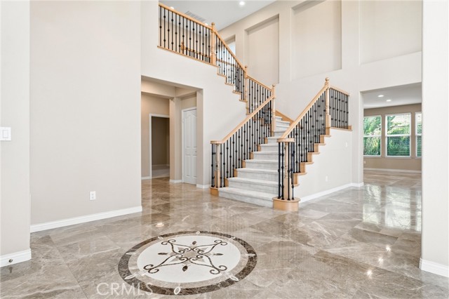 Detail Gallery Image 5 of 66 For 19950 via Natalie, Yorba Linda,  CA 92887 - 5 Beds | 4/1 Baths