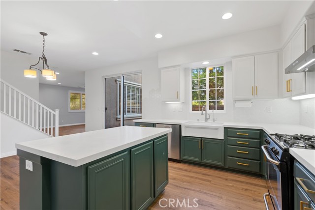 27446 Acacia Drive, Valencia CA: https://media.crmls.org/medias/3b3f1288-7957-490f-a189-c664666a7816.jpg