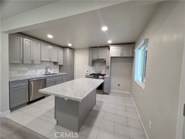 Front Image Thumbnail for CRTR26228709