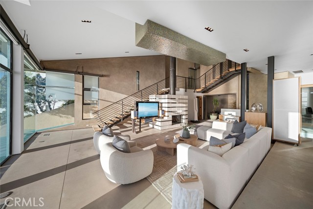 Detail Gallery Image 23 of 75 For 2665 Victoria Dr, Laguna Beach,  CA 92651 - 5 Beds | 4/2 Baths