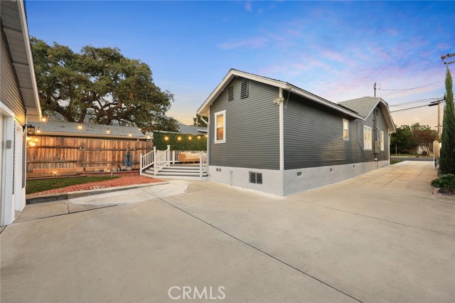 Detail Gallery Image 8 of 49 For 149 Grand Ave, Monrovia,  CA 91016 - 3 Beds | 2 Baths