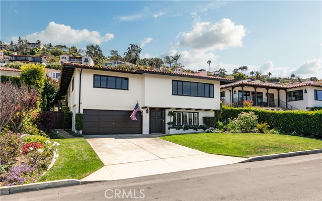 Detail Gallery Image 1 of 46 For 516 via Media, Palos Verdes Estates,  CA 90274 - 3 Beds | 2/1 Baths