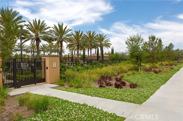 Detail Gallery Image 42 of 70 For 125 Island Coral, Irvine,  CA 92620 - 3 Beds | 2/1 Baths