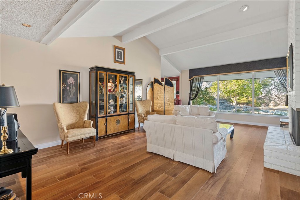 MLS #OC25261048 image #12