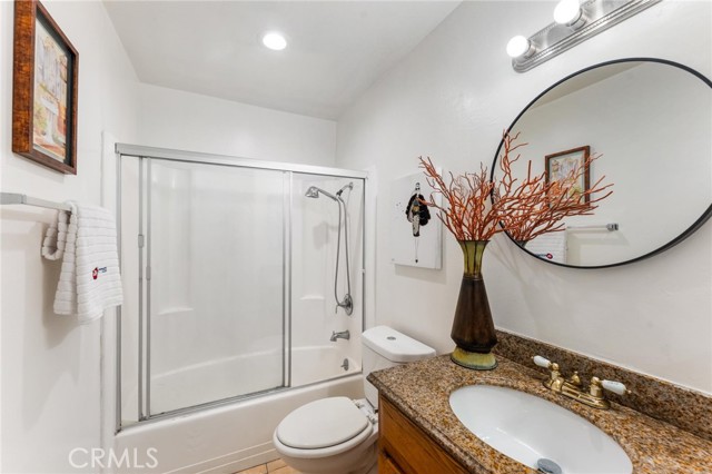 5535 Ackerfield Avenue, Long Beach CA: https://media.crmls.org/medias/3b40f6b5-6b84-4785-939d-88fa0a8219d3.jpg