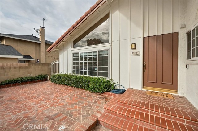 Detail Gallery Image 7 of 32 For 631 E Parkwood Ave, La Habra,  CA 90631 - 4 Beds | 3 Baths