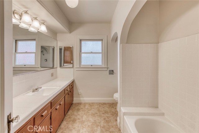 Detail Gallery Image 25 of 35 For 1011 N Thorne Ave, Fresno,  CA 93728 - 3 Beds | 1 Baths