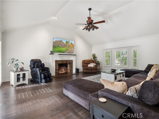 Detail Gallery Image 18 of 46 For 26675 Macmillan Ranch Rd, Canyon Country,  CA 91387 - 5 Beds | 4/1 Baths