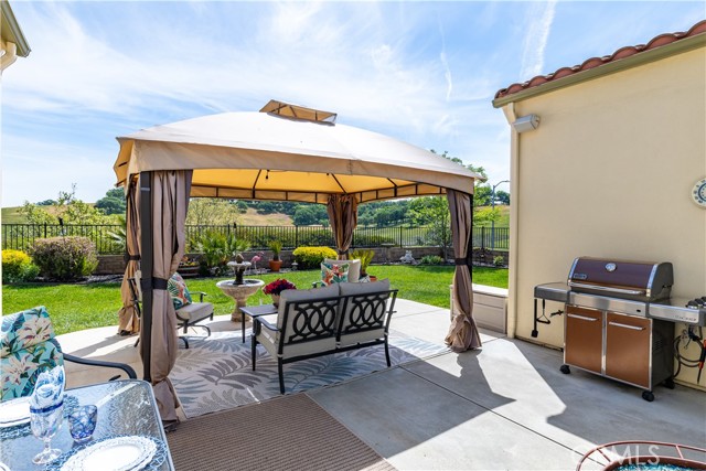 Detail Gallery Image 55 of 65 For 941 Vista Cerro Dr, Paso Robles,  CA 93446 - 4 Beds | 2/1 Baths