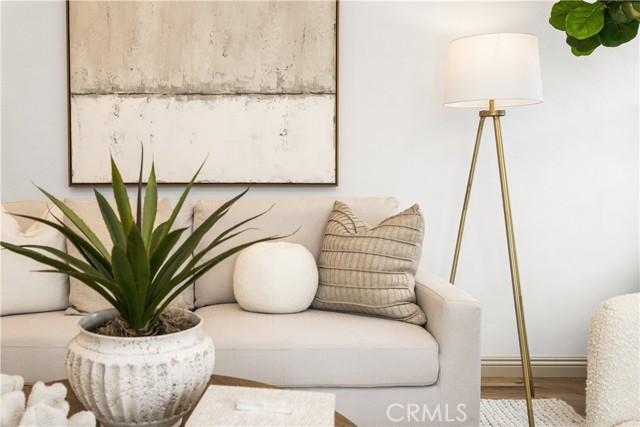 309 15th Street, Seal Beach CA: https://media.crmls.org/medias/3b430351-3026-4673-8e21-80658e267c44.jpg