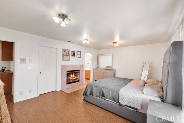 Detail Gallery Image 22 of 36 For 14207 Ramona Ave, Hawthorne,  CA 90250 - 4 Beds | 2/1 Baths