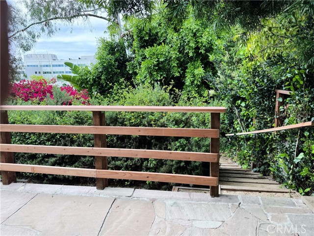 Detail Gallery Image 17 of 50 For 31865 8th, Laguna Beach,  CA 92651 - 3 Beds | 1/1 Baths