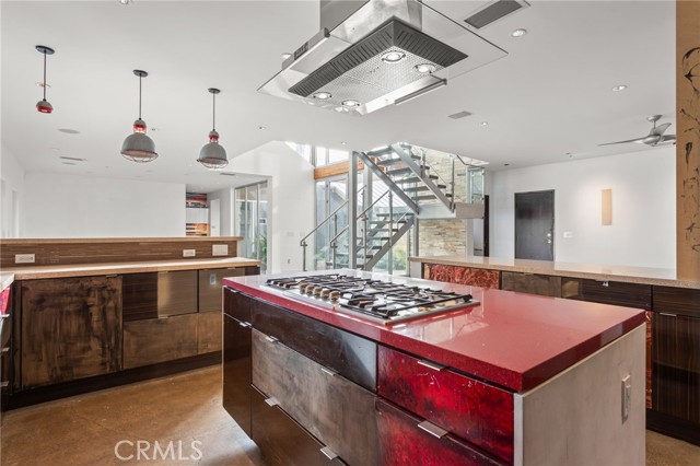 Detail Gallery Image 8 of 27 For 1518 Anita Ln, Newport Beach,  CA 92660 - 6 Beds | 4/1 Baths