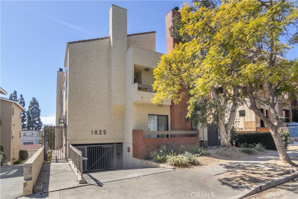 1825 Westholme Avenue 3, Los Angeles, CA 90025