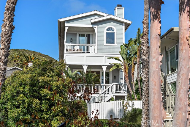 Detail Gallery Image 25 of 27 For 438 3 Rd St, Laguna Beach,  CA 92651 - 4 Beds | 2/1 Baths