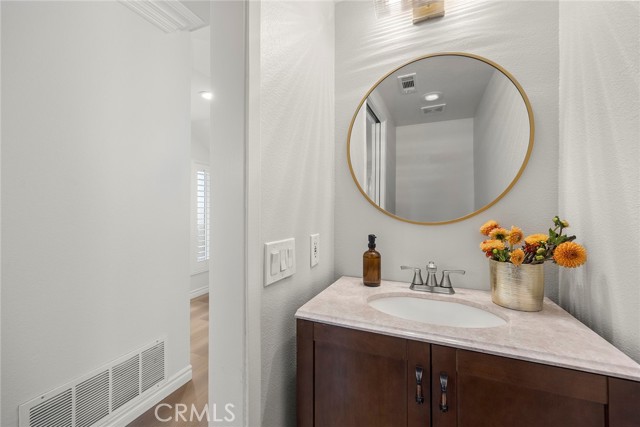 938 Cheyenne Road, Corona CA: https://media.crmls.org/medias/3b453fa8-2e3c-4914-9a71-d2f9ca6ef551.jpg