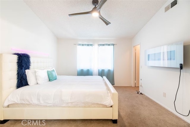 5705 Valerie Way, San Bernardino CA: https://media.crmls.org/medias/3b457f5b-24ce-4bf2-9804-4f10f52e2b9a.jpg