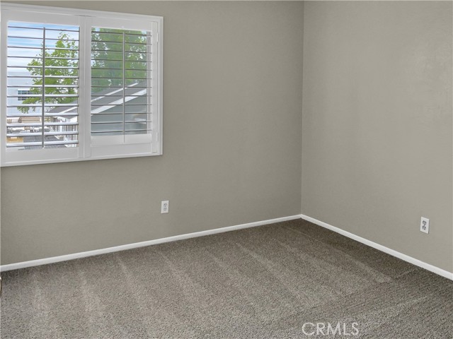 Detail Gallery Image 6 of 26 For 2024 S Bon View Ave #D,  Ontario,  CA 91761 - 3 Beds | 2/1 Baths