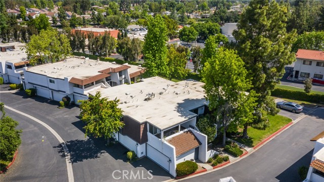 3702 Summershore Lane photo 2