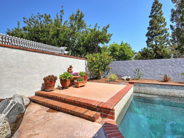 25152 Mammoth Circle, Lake Forest CA: https://media.crmls.org/medias/3b4626f7-cb1b-4a7f-a746-3ed90112396b.jpg