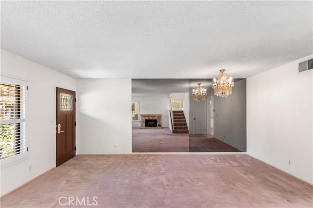 1437 Dalmatia Drive, San Pedro CA: https://media.crmls.org/medias/3b46a51c-1f24-4798-8e93-effba982419d.jpg