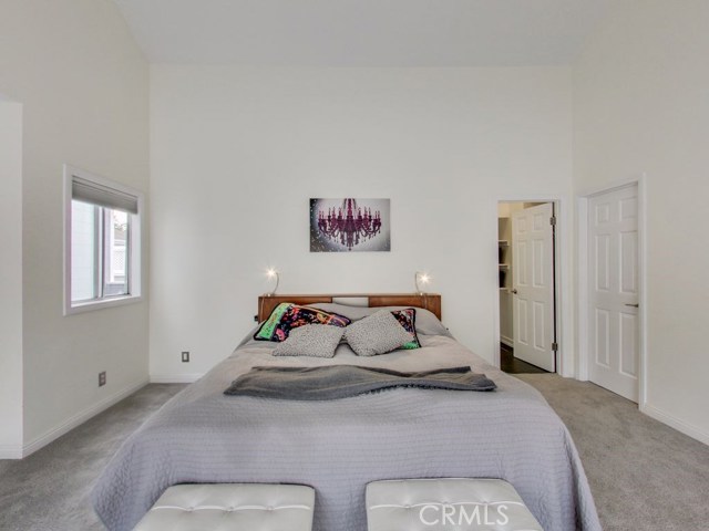 2114 Farrell Avenue, Redondo Beach, California 90278, 4 Bedrooms Bedrooms, ,1 BathroomBathrooms,Residential,Sold,Farrell,SB17057988