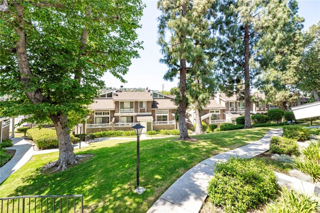 Detail Gallery Image 24 of 28 For 917 W Imperial #64,  La Habra,  CA 90631 - 1 Beds | 1/1 Baths
