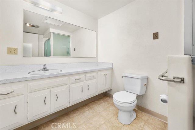 Detail Gallery Image 26 of 34 For 13660 Annandale Dr 21j M1,  Seal Beach,  CA 90740 - 1 Beds | 1 Baths
