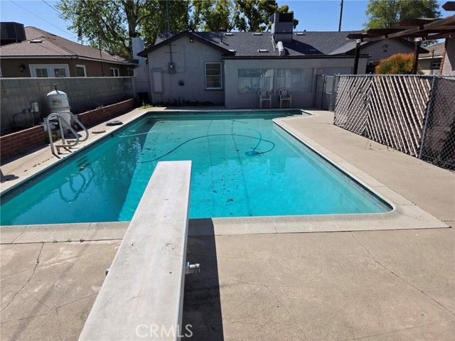 Detail Gallery Image 13 of 13 For 520 Country Club Lane, San Bernardino,  CA 92404 - 3 Beds | 1/1 Baths