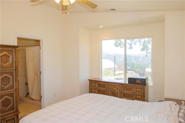 Detail Gallery Image 16 of 37 For 47349 Creekside, Squaw Valley,  CA 93675 - 3 Beds | 2/1 Baths