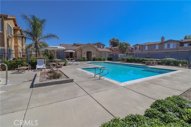 Detail Gallery Image 49 of 52 For 39879 Millbrook Way #B,  Murrieta,  CA 92563 - 4 Beds | 2/1 Baths