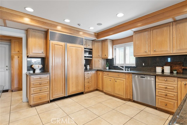 Image 21 of 60 For 5585 Corso Di Napoli