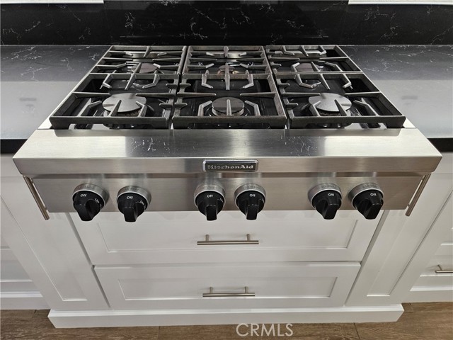 Detail Gallery Image 56 of 75 For 11 Peony, Lake Forest,  CA 92630 - 6 Beds | 4/1 Baths