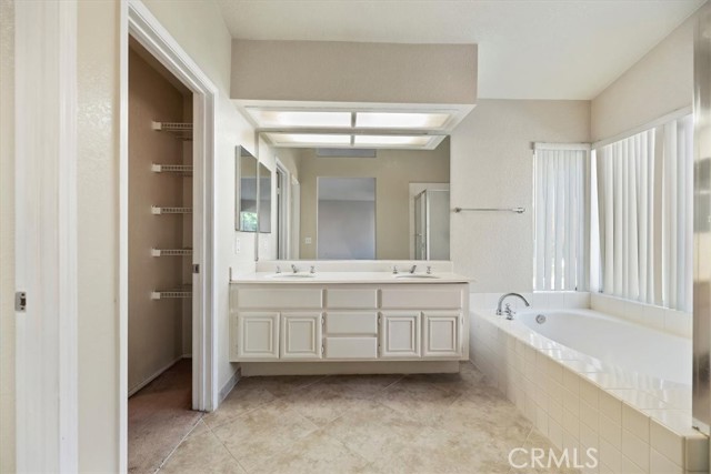 Detail Gallery Image 36 of 54 For 10049 Cartagena, Moreno Valley,  CA 92557 - 4 Beds | 2 Baths