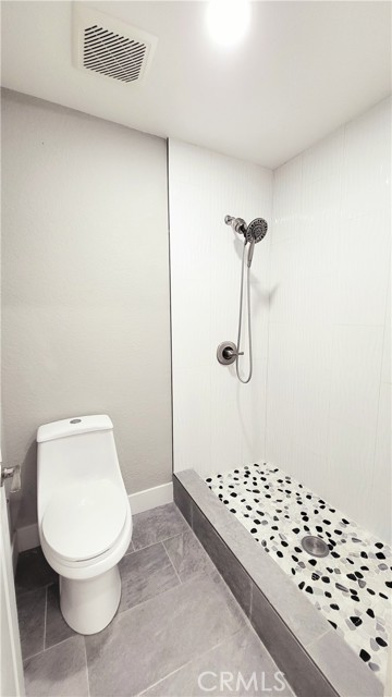 Detail Gallery Image 30 of 33 For 580 N Brea Bld #31,  Brea,  CA 92821 - 2 Beds | 2 Baths