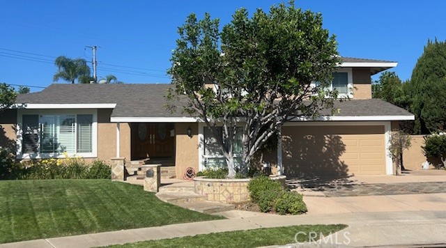 2835 E Chestnut Avenue
