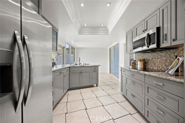 Detail Gallery Image 13 of 50 For 6515 E Circulo Dali, Anaheim,  CA 92807 - 2 Beds | 2/1 Baths