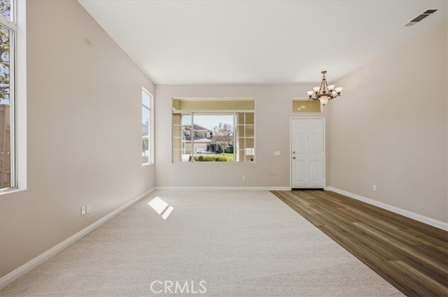 Detail Gallery Image 7 of 42 For 33460 Brushy Hollow, Yucaipa,  CA 92399 - 4 Beds | 2 Baths