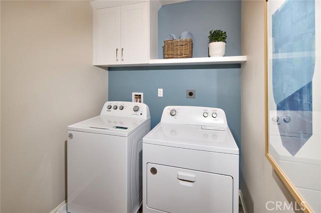 Detail Gallery Image 17 of 22 For 8157 Perada St, Jurupa Valley,  CA 92509 - 5 Beds | 3 Baths