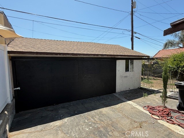 Detail Gallery Image 29 of 32 For 828 E Cypress Ave, Burbank,  CA 91501 - 3 Beds | 2 Baths