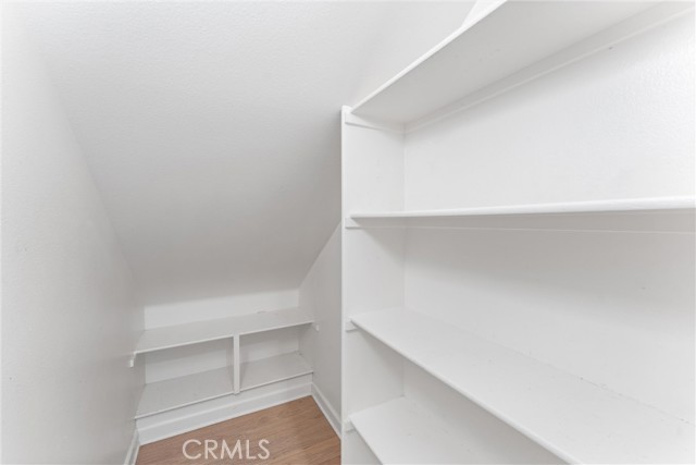 287 Barnes Road, Tustin CA: https://media.crmls.org/medias/3b4d0c4b-0d09-4dcd-ad47-4cabe076143a.jpg