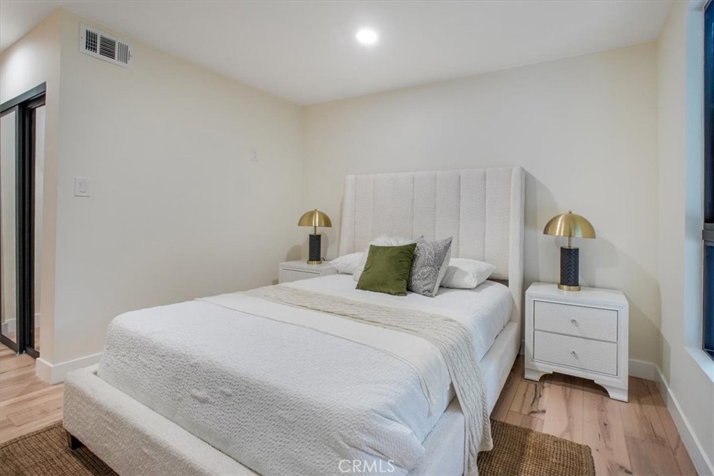 MLS #DW25227785 image #24