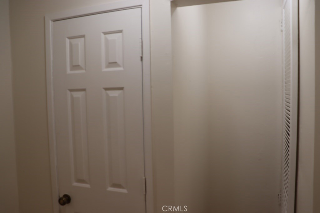 https://media.crmls.org/medias/3b4d6e26-9679-4ba6-8908-4d08a5623829.jpg?preset=X-Large