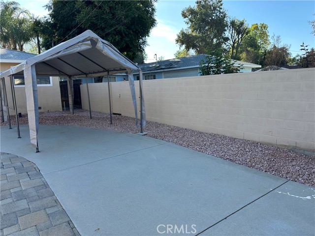 Detail Gallery Image 29 of 33 For 19140 Strathern, Reseda,  CA 91335 - 4 Beds | 2 Baths