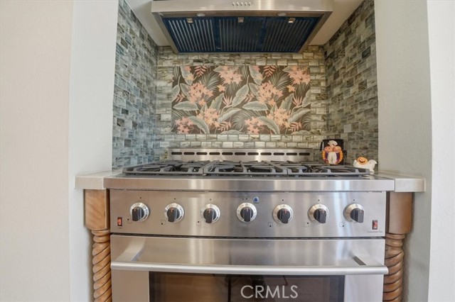 Detail Gallery Image 13 of 57 For 100 Electric Avenue, Seal Beach,  CA 90740 - 4 Beds | 3 Baths