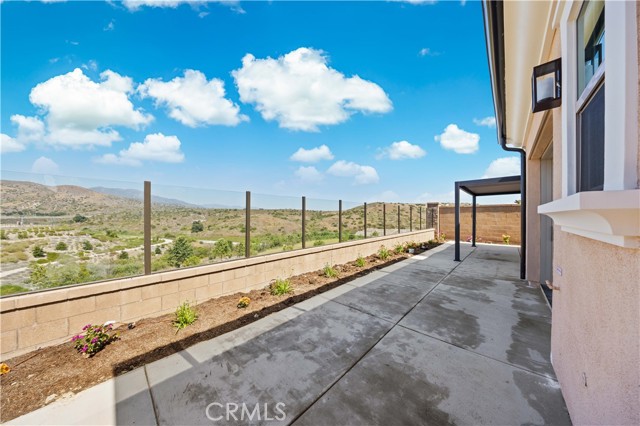 130 Mossvine, Irvine CA: https://media.crmls.org/medias/3b4e340b-062f-4321-954c-1c6d11d46d0f.jpg