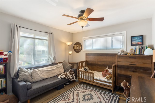 950 N Milford Street, Orange CA: https://media.crmls.org/medias/3b4e6ed2-2a1d-4daa-9b6e-a7d1060458d1.jpg